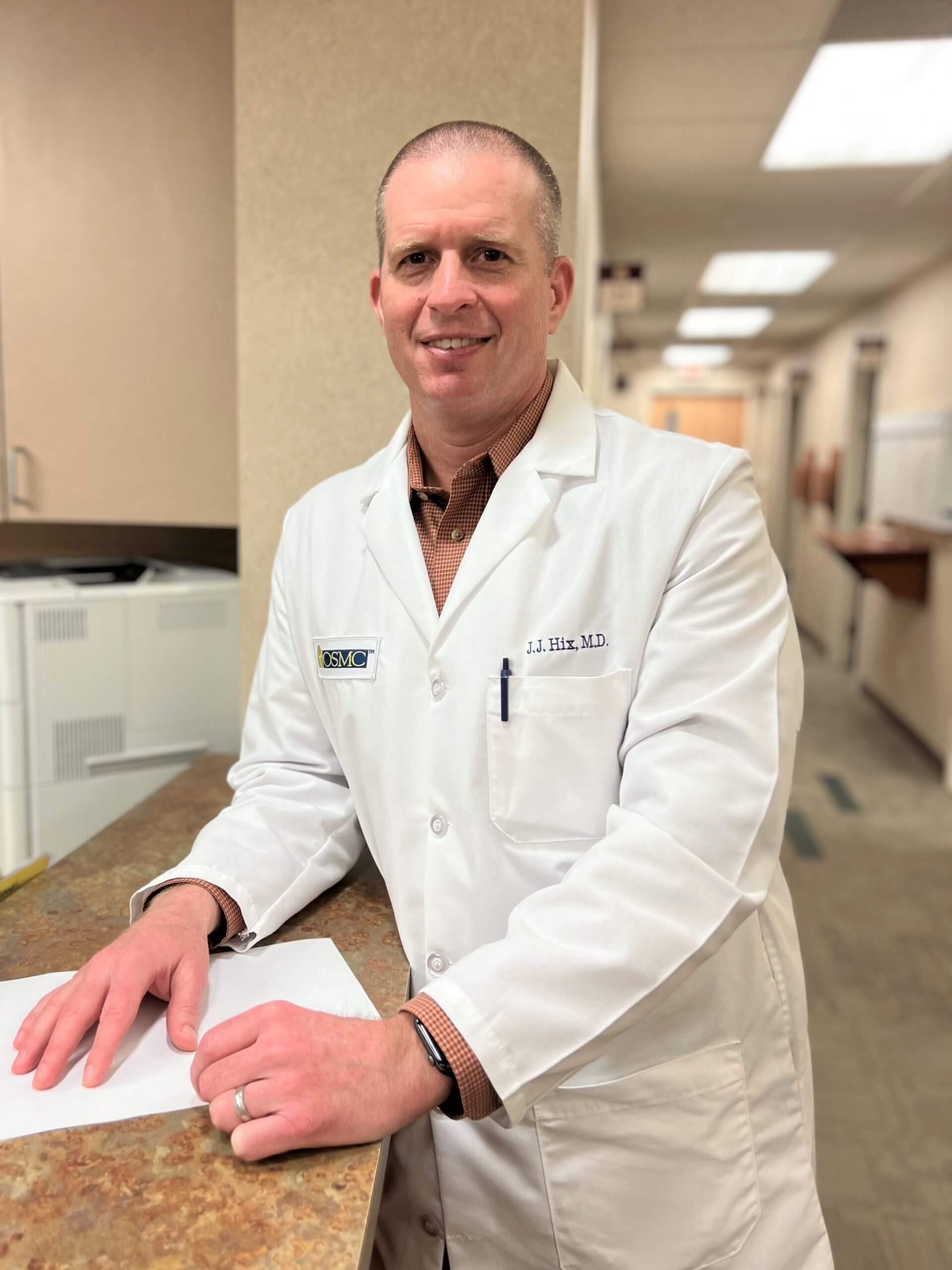 Dr Jason Hix 2 – 01-2022 625×834 Dr. Jason Hix