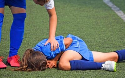 Youth Sports Injuries: When to Rest vs When to See a Specialist
